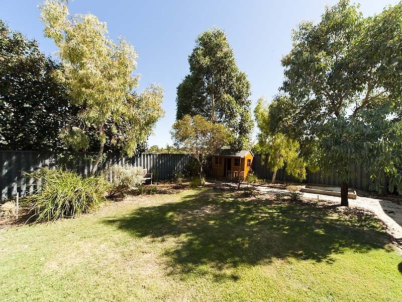 21 Harfoot Street, Willagee WA 6156