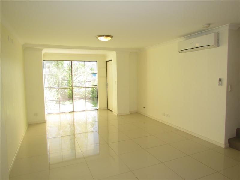 2/4 Lichfield Street, Victoria Park WA 6100