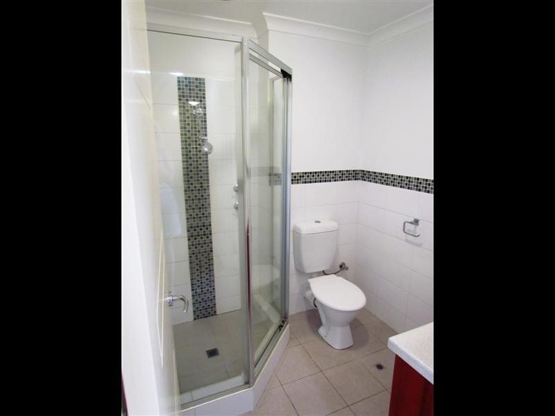 2/4 Lichfield Street, Victoria Park WA 6100