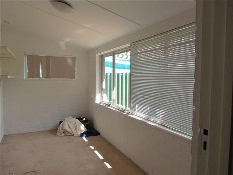 41 Goss Avenue, Manning WA 6152