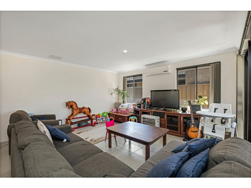 11 Bunratty Link, Canning Vale WA 6155