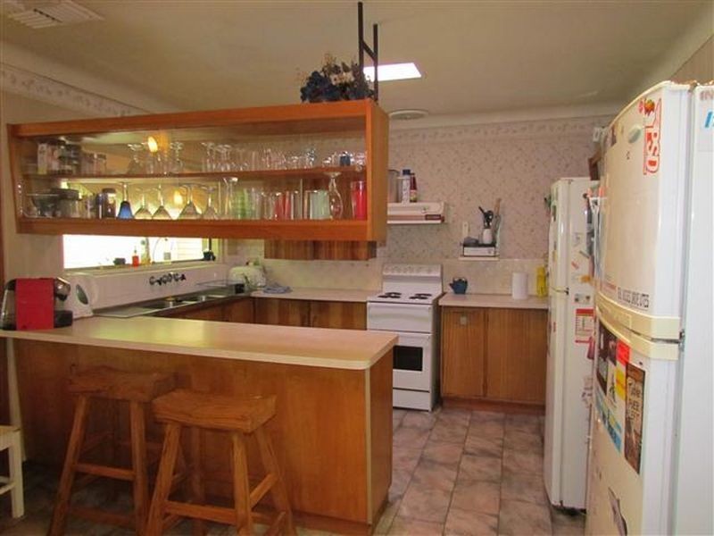 13 Yeeda Street, Riverton WA 6148