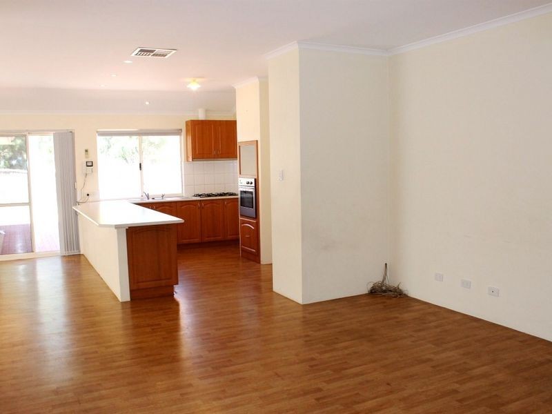 24 Burford Place, Canning Vale WA 6155