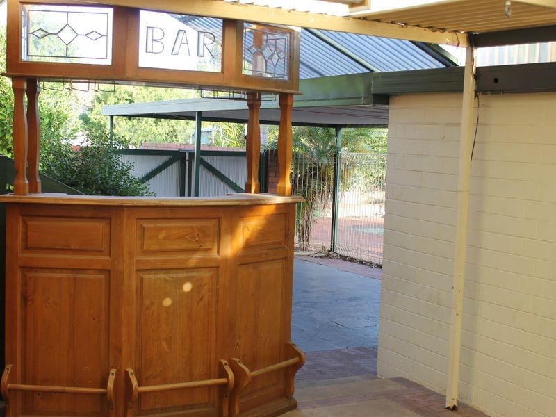 89 Berehaven Avenue, Thornlie WA 6108