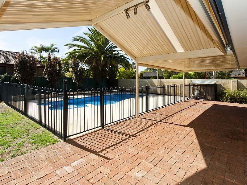 11 Pelican Place, Wilson WA 6107