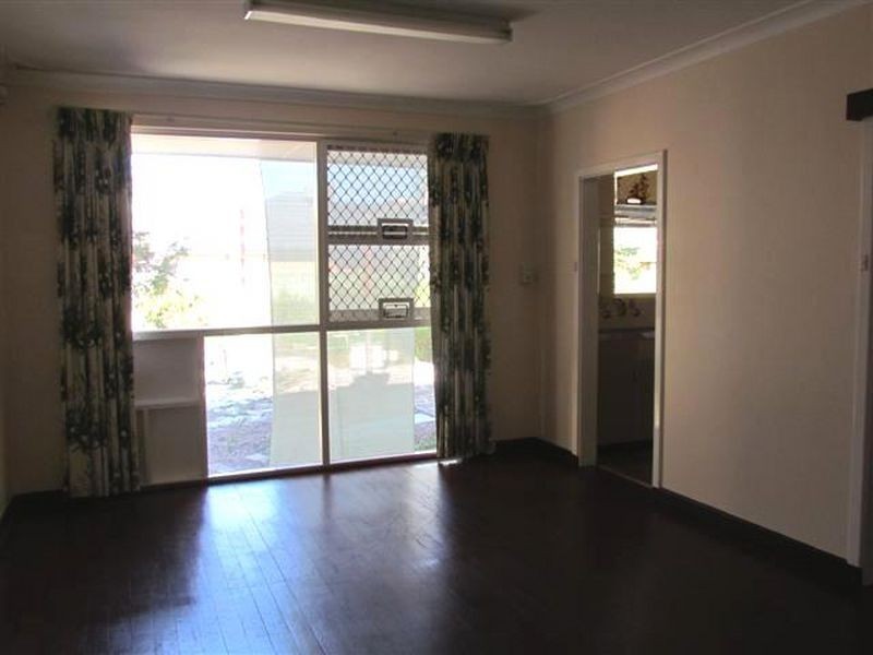 4 Jillian Street, Riverton WA 6148