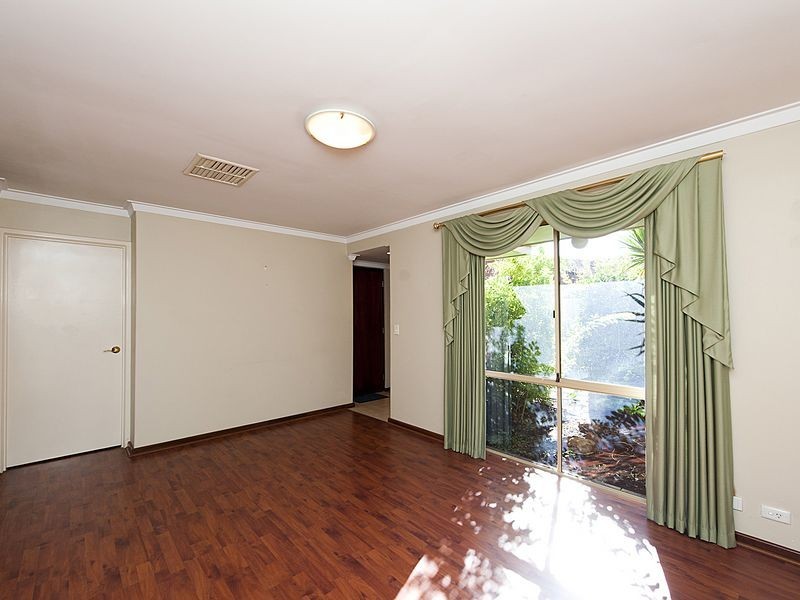 1/87 Holman Street, Alfred Cove WA 6154