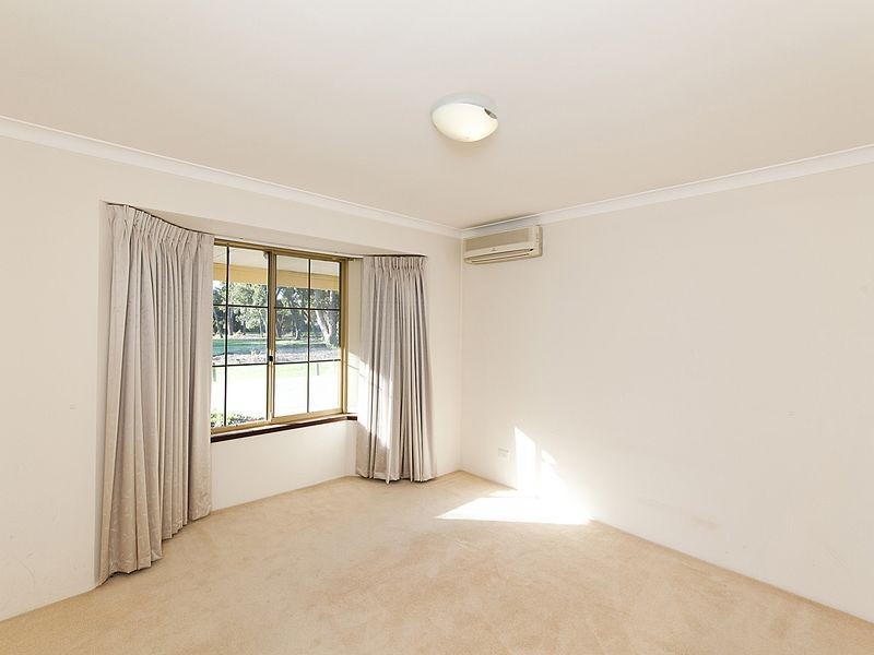 1/14 Shawood Place, Willetton WA 6155
