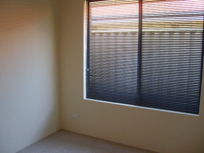 5 Ostling Av, Bertram WA 6167