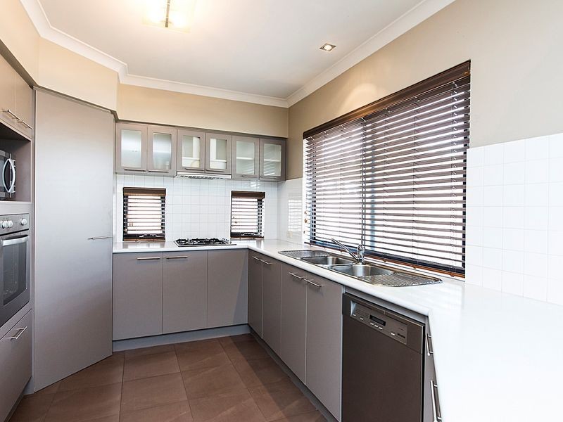 20 Arcardia Crescent, Bateman WA 6150