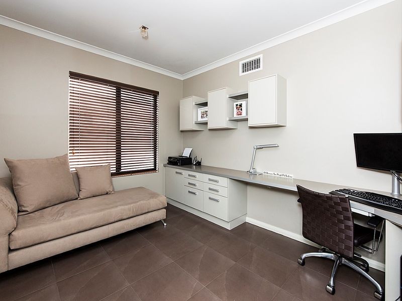 20 Arcardia Crescent, Bateman WA 6150