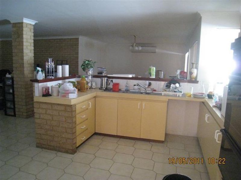 6 Murdoch Court, Parkwood WA 6147