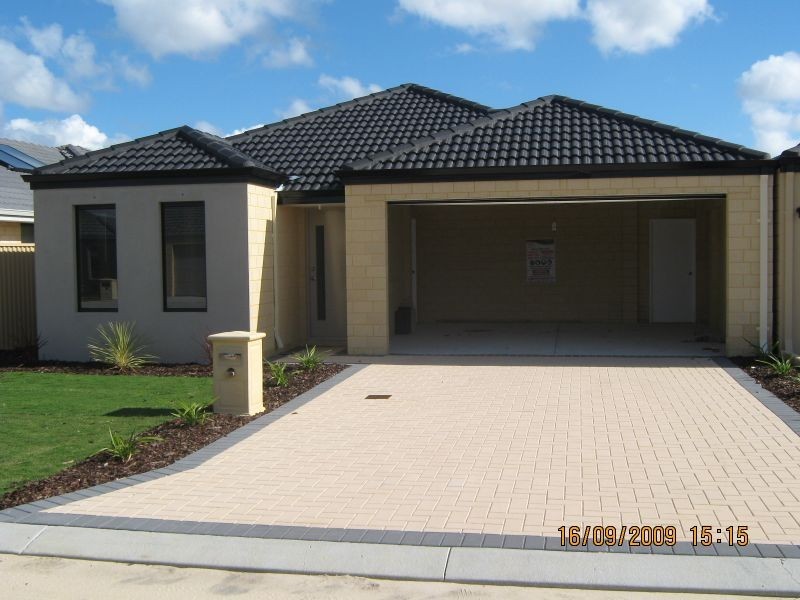 16 Bunratty Link, Canning Vale WA 6155