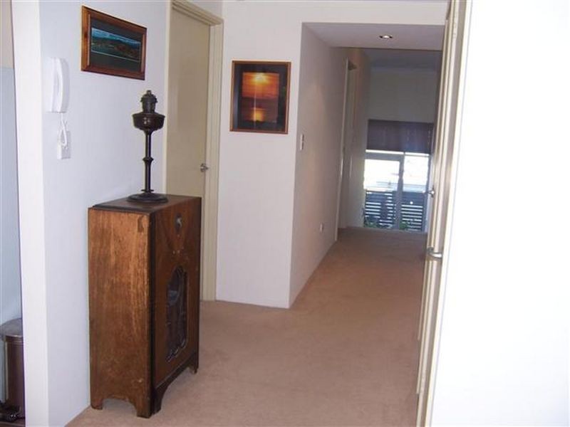 18/150 Stirling Street, Perth WA 6000