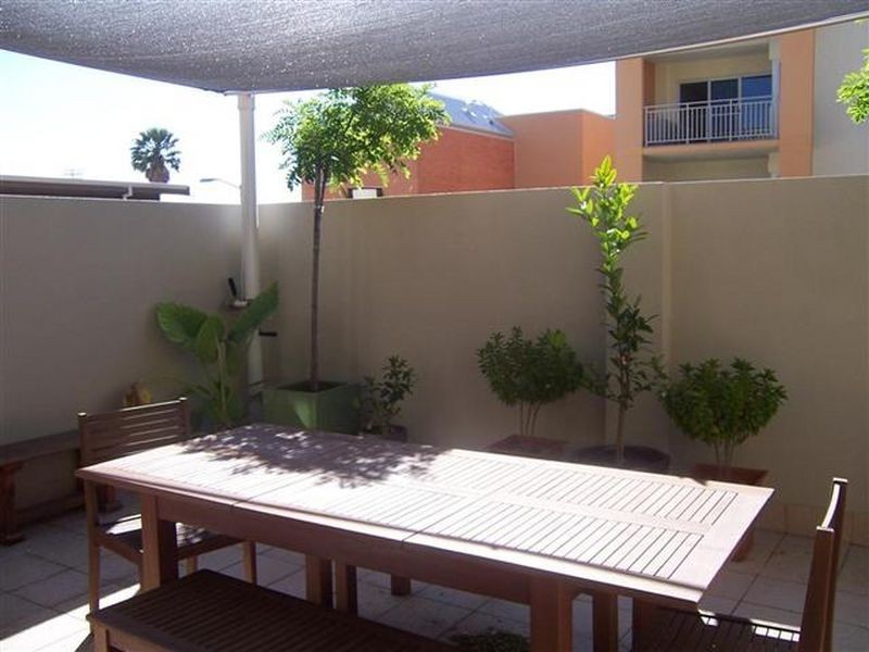 18/150 Stirling Street, Perth WA 6000