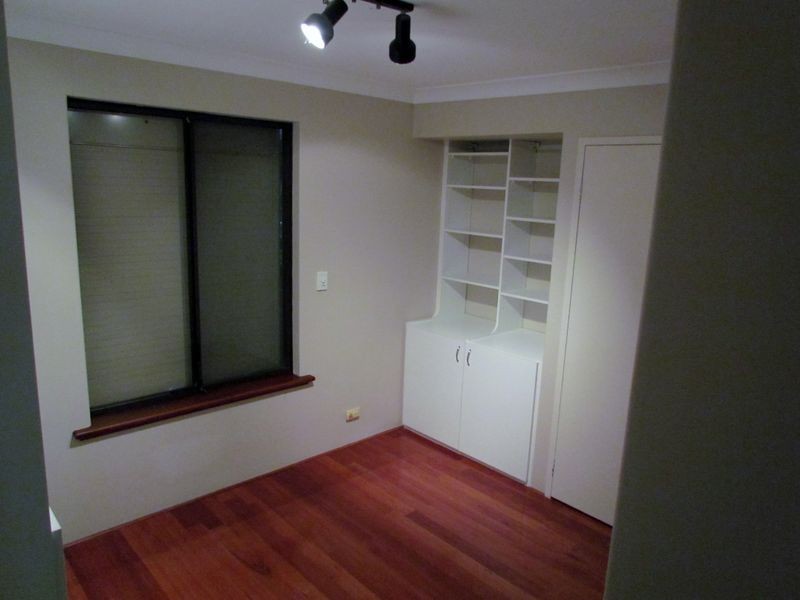 60 Keslake Way, Parkwood WA 6147