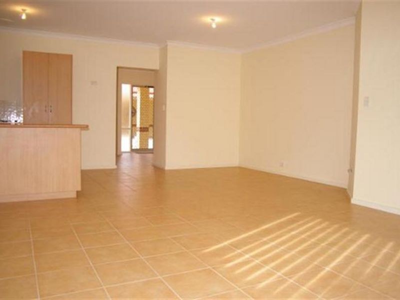 2/15 North Street, Midland WA 6056