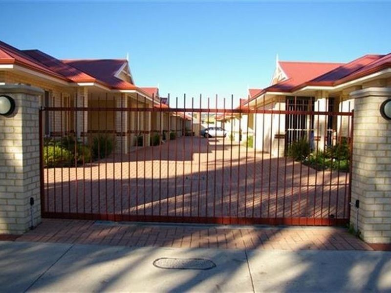 2/15 North Street, Midland WA 6056