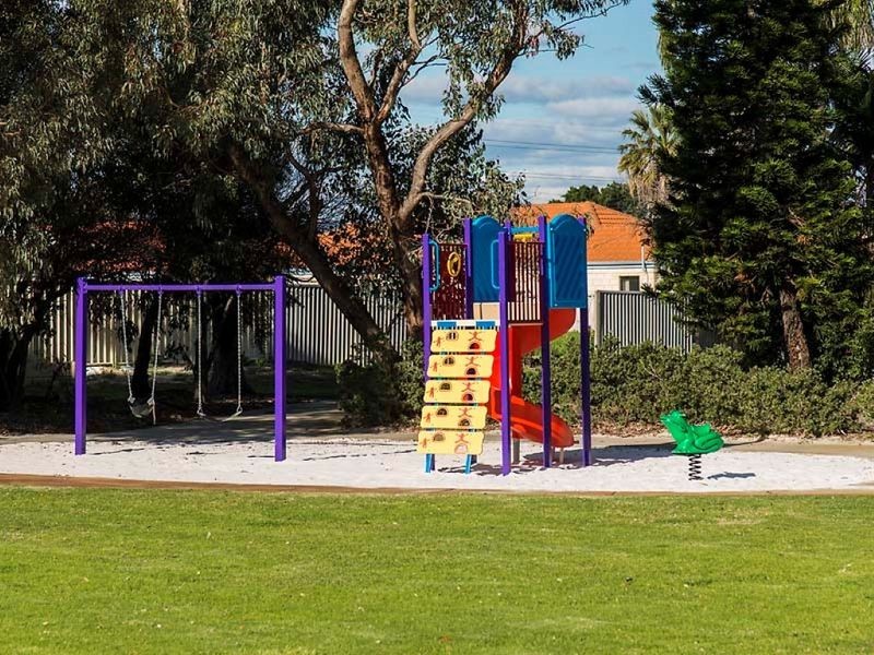 10/32-50 Dealy Close, Cannington WA 6107