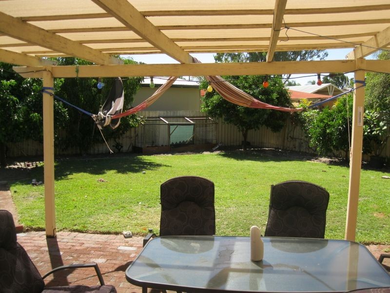 29 Harpenden Street, Huntingdale WA 6110