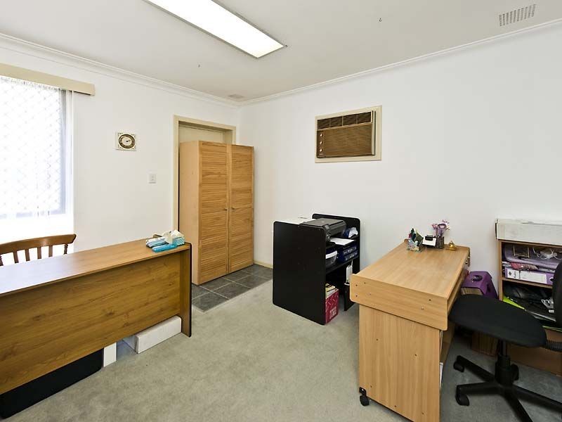 19 Zenith Street, Shelley WA 6148