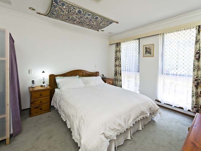 19 Zenith Street, Shelley WA 6148