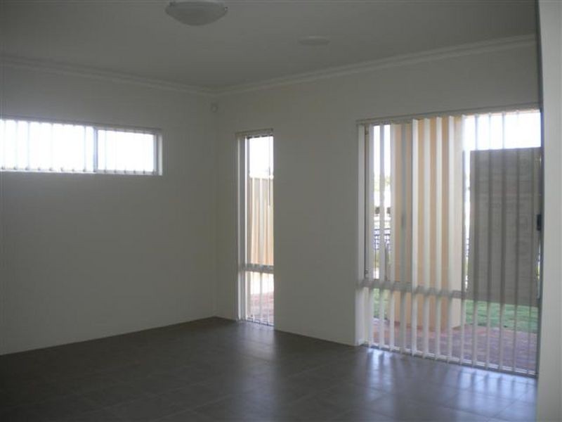 15 Shrike Lane, Beeliar WA 6164