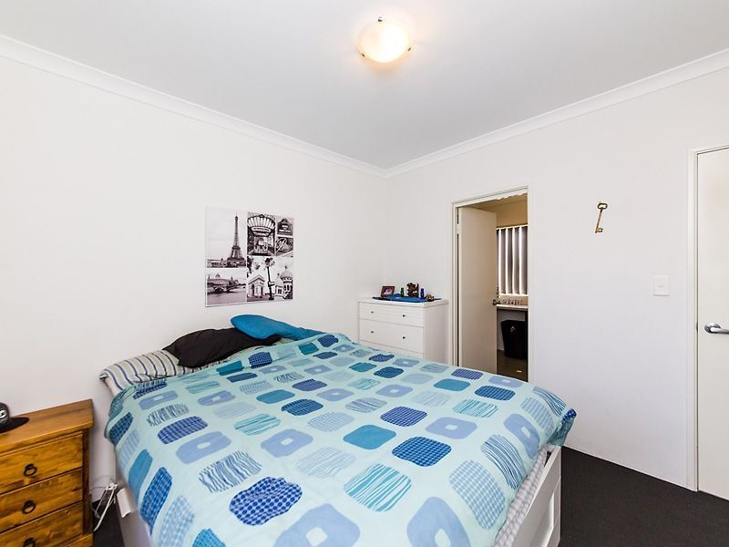 6C Messenger Street, Kelmscott WA 6111