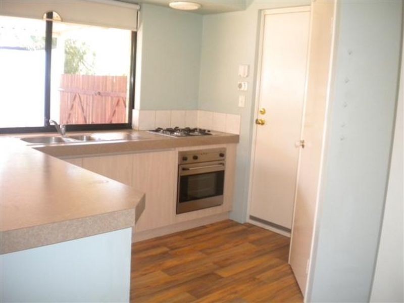 8 Hibbertia Close, Beeliar WA 6164
