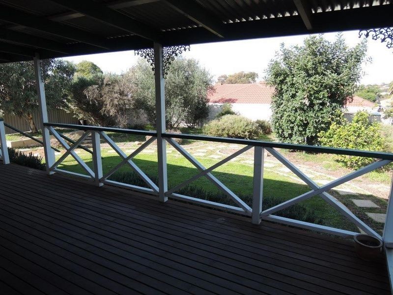 12 Chilgrove Way, Balga WA 6061