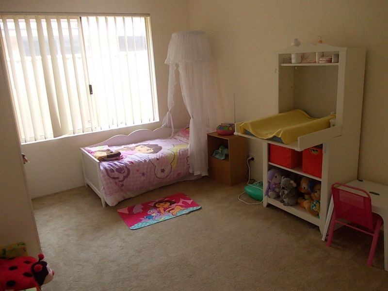 25 Manchester Way, Canning Vale WA 6155