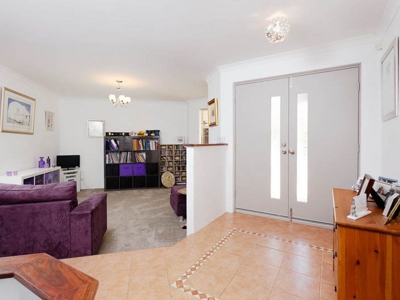 37 Turnbury Park Drive, Jandakot WA 6164