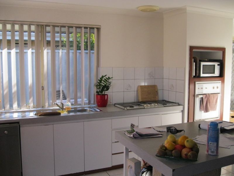 34 Shaw Close, Brentwood WA 6153