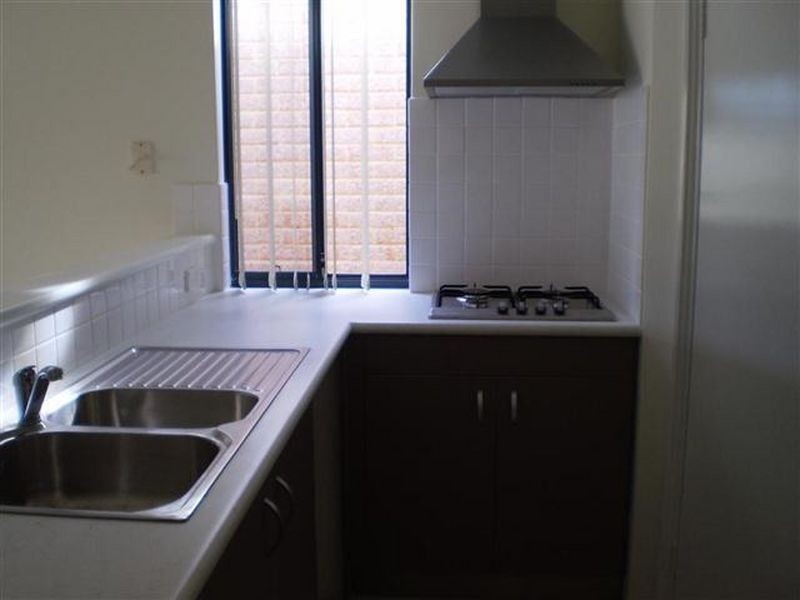 9/17-21 Third Avenue, Kelmscott WA 6111