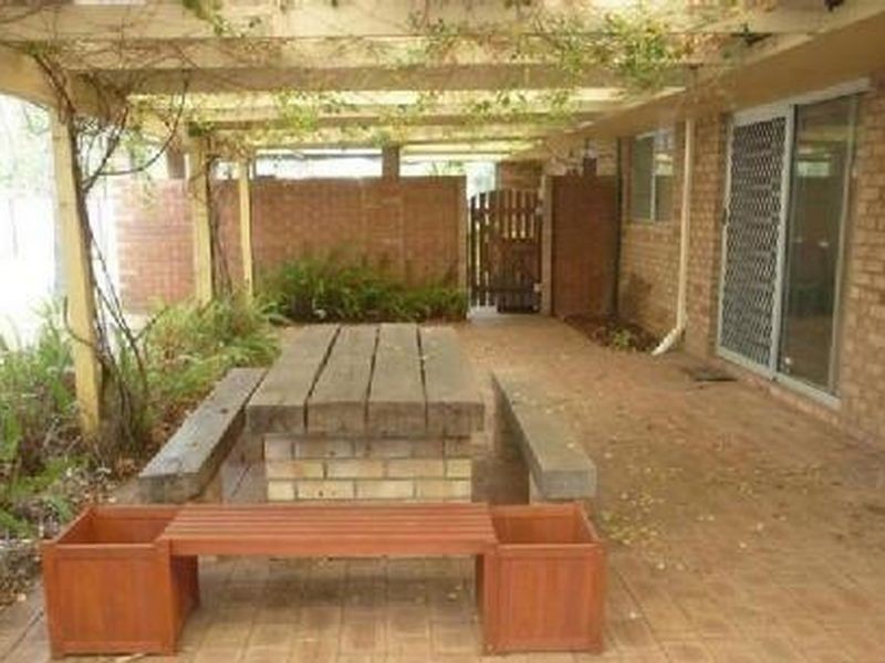 42 Collins Road, Willetton WA 6155