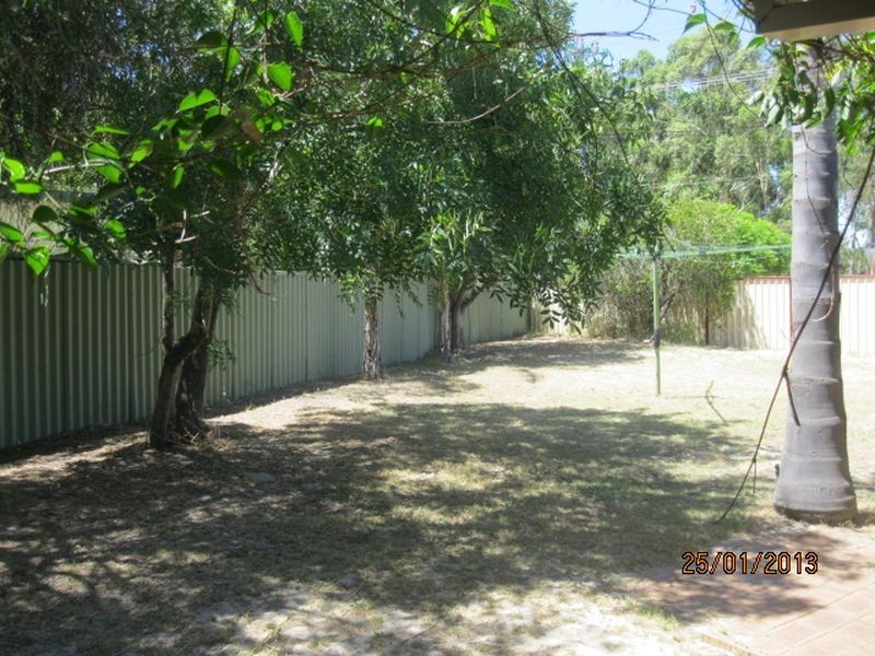 42 Collins Road, Willetton WA 6155