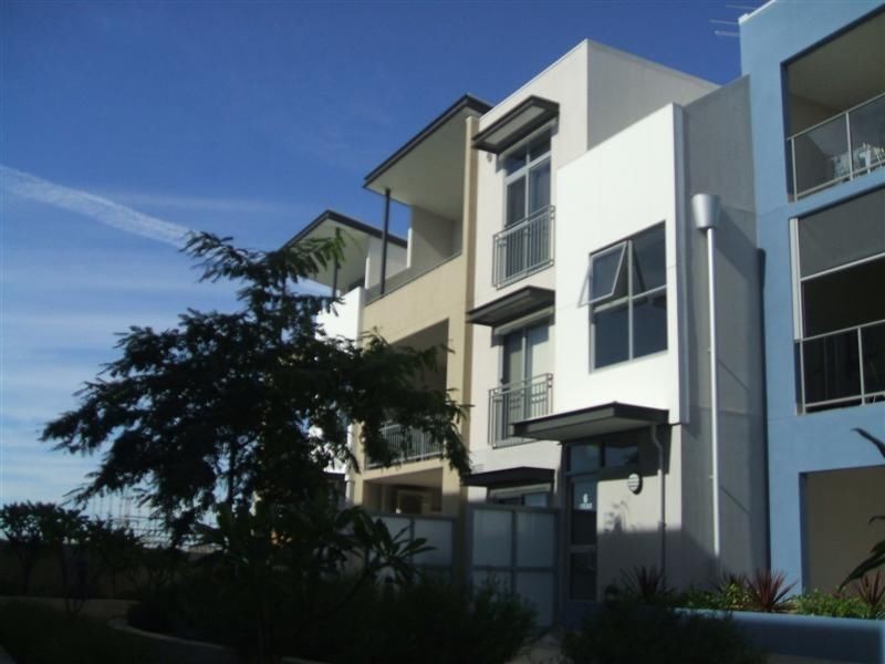 29/6 Ibera Way, Success WA 6164