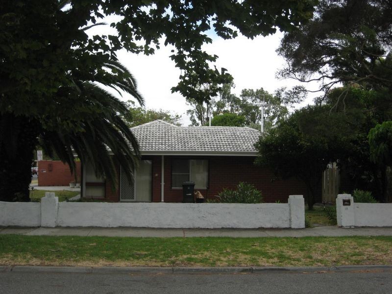 19 Cargill Street, Victoria Park WA 6100