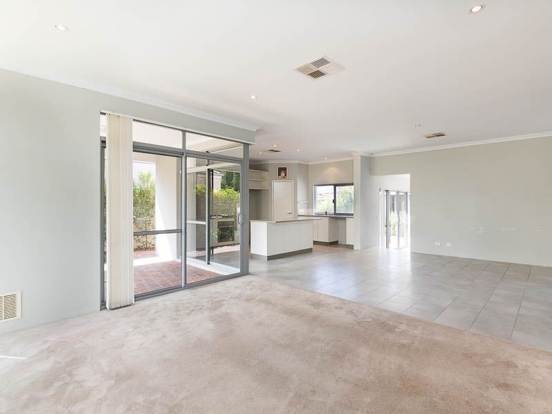 14 Wagtail Link, Beeliar WA 6164