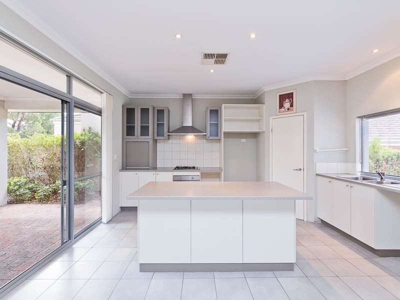 14 Wagtail Link, Beeliar WA 6164