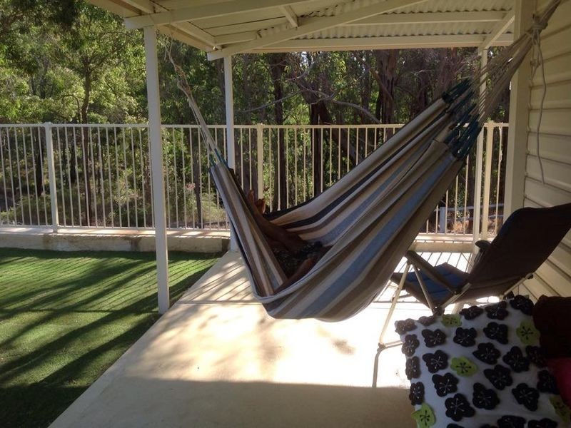 8 Brook Road, Jarrahdale WA 6124