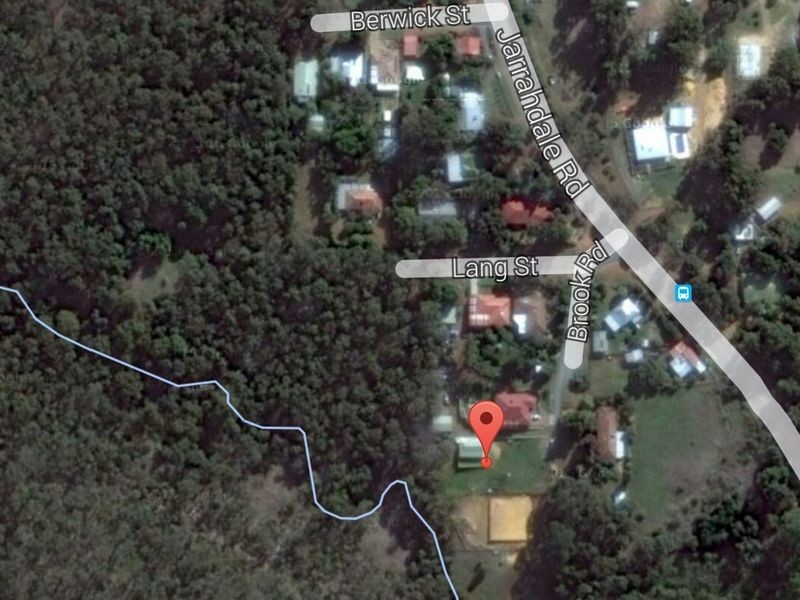 8 Brook Road, Jarrahdale WA 6124