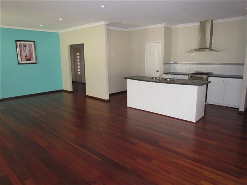 85 Chamberlain Street, Gosnells WA 6110