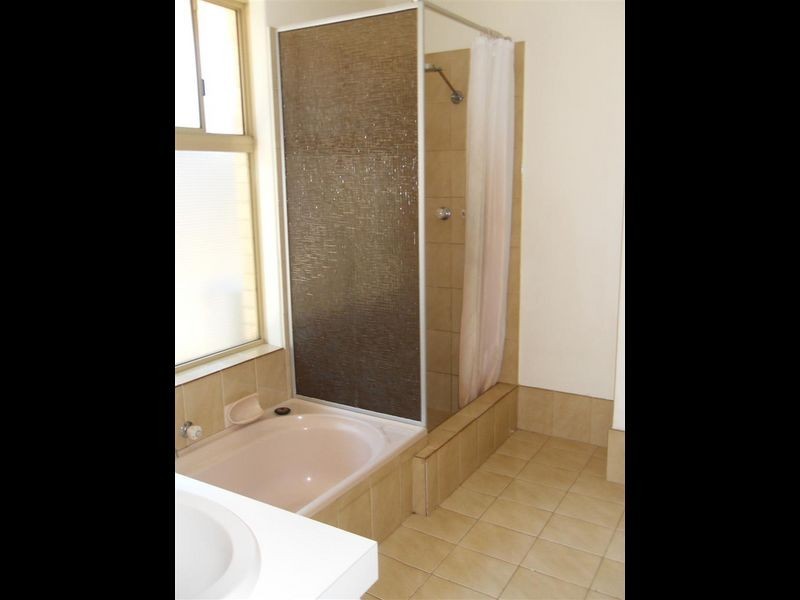 31 Arlington Drive, Willetton WA 6155