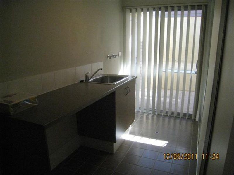 33 Astroloma Drive, Success WA 6164