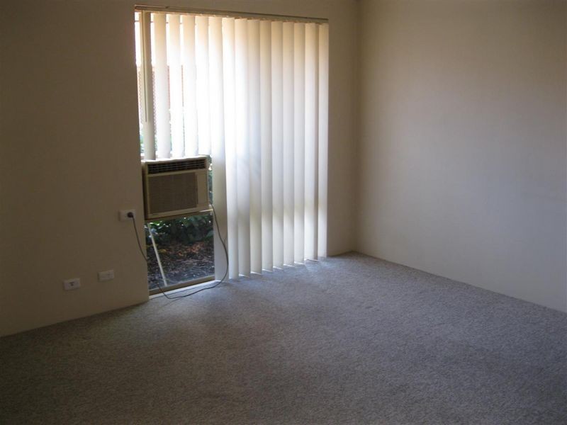 7/5 Dewey Street, Shelley WA 6148