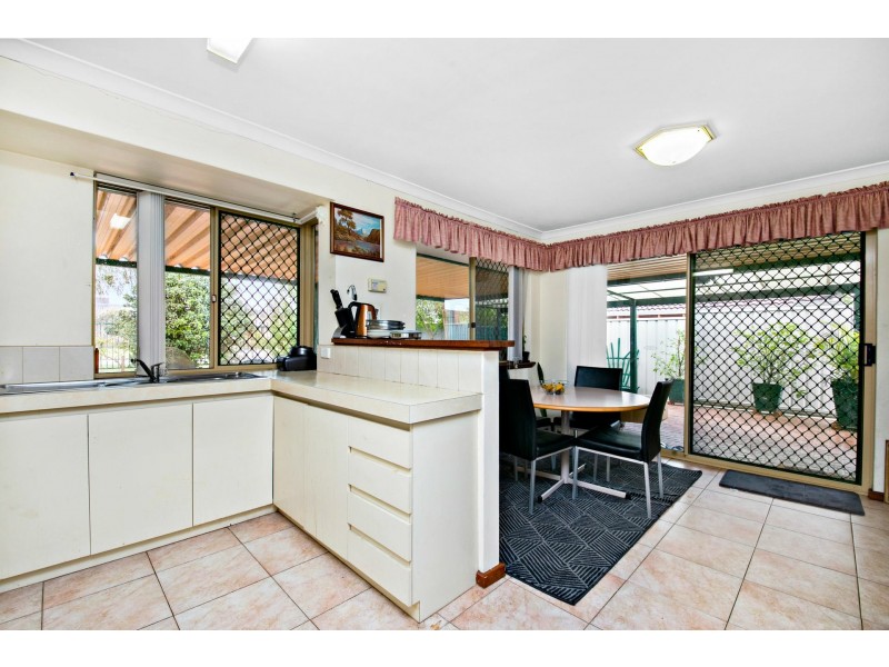 Unit 1/25 Mosaic Street East, Shelley WA 6148