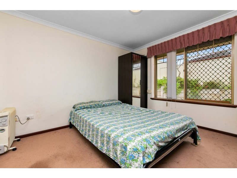 Unit 1/25 Mosaic Street East, Shelley WA 6148