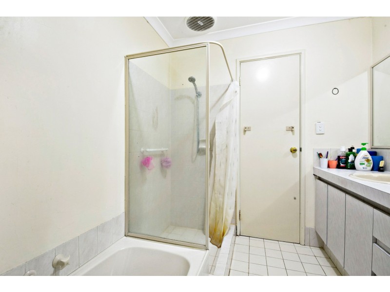 Unit 1/25 Mosaic Street East, Shelley WA 6148