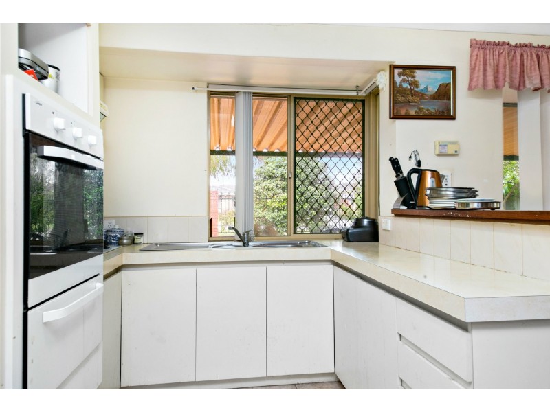 Unit 1/25 Mosaic Street East, Shelley WA 6148